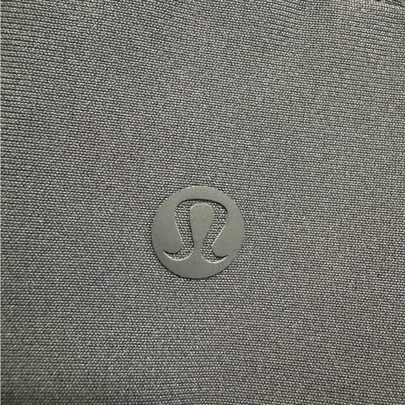 Men’s graphite grey XL License To Train athletic pants - Picture 5 of 5